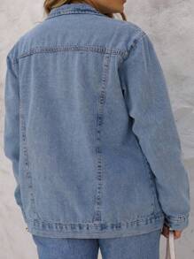 Max Jaqueta Jeans Casual Feminina  , Ser lycra com bolso e botão  TAM : P - Busto 96 cm M -Busto 98cm ,G- Busto 100 ,  GG-Busto 102 cm , comprimento 65 cm , comprimento manga 60 cm - Lavagem Média - Visão 6