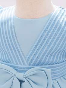 女宝宝纯色泡泡袖缎腰蝴蝶结装饰优雅花童派对连衣裙 - 淺藍色 - 查看 7