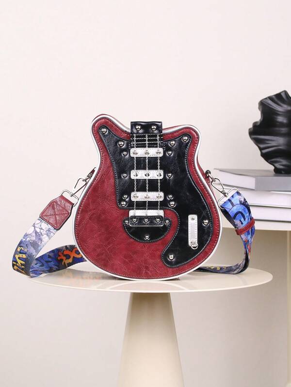Bolso de hombro tipo mensajero asimétrico en forma de miniatura de guitarra eléctrica, estilo Y2K baddie retro 2025, con cadena, remaches decorativos y correa ancha de color contrastante, unisex, estilo urbano (tamaño pequeño)