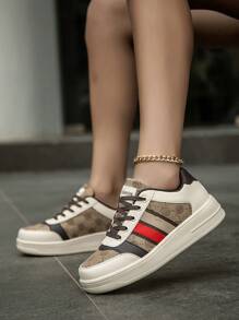 Women Vintage Versatile Random Graphic Letter & Stripe Canvas Sneakers, Fashionable Contrast Color Front Lacing Up Platform Casual Sports Shoes - Rice Brown - View 5
