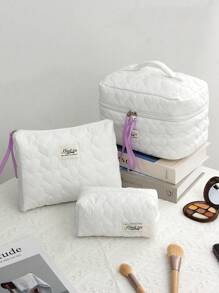 1 pieza/Set Bolsa acolchada con nube con forma de corazón blanco de otoño/invierno, bolsa de maquillaje de estilo casual y elegante, bolsa de gran capacidad y multiusos para guardar artículos como cosméticos, toallas sanitarias, monedas, llaves, auriculares, cables, cargadores, etc. Organizador de artículos de aseo, bolsa de viaje, regalo ideal para mujeres, enfermeras, niñas en la escuela y festividades.