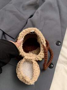 Bolso cruzado pequeño hecho a mano de punto para mujer, monedero de olla de miel de nueva temporada otoño e invierno, bolso de ganchillo novedoso, proyecto de ganchillo terminado de moda