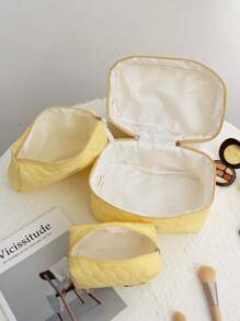 1 pieza/set Bolsa de maquillaje con acolchado en forma de nube con corazón rosa, bolsa de maquillaje de estilo casual y elegante, portátil y multifuncional, de gran capacidad y espacio de almacenamiento para bolso, lápices labiales, toallas sanitarias, almohadillas, monedas, llaves, audífonos con cable, cargadores, adaptadores, auriculares y otros accesorios, organizador de artículos de tocador, bolsa de almacenamiento de viaje, para mujeres, dulces, enfermeras, estudiantes, regalos.