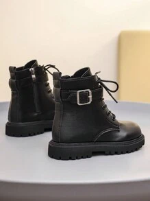 1 paire de bottes mi-mollet noires pour tout-petits et enfants, à lacets à l'avant, fermeture éclair latérale, boucle métallique, bout rond, plate-forme souple antidérapante et confortable, convient aux garçons et filles de 3 à 12 ans, nouvelle collection automne/hiver