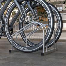 Porte-vélos et supports - Argent - Voir 8