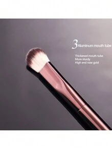 1 Oval Concealer Brush No. 19, Soft Polyester Bristles, Non-Allergenic, Seamless Coverage, Suitable For All Skin Types, With Wooden Handle