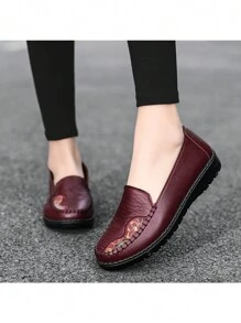 Damen bequeme Frühling/Herbst PU-Leder Ballerinas mit bestickter Verzierung, wasserdicht, atmungsaktive weiche Sohle Loafer für den Valentinstag