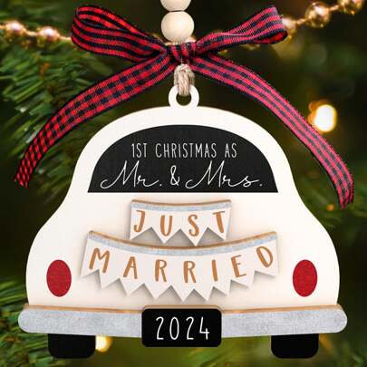 1pc Wedding Gifts - Mr And Mrs Gifts - Wedding Gifts For Couples 2024, Wedding Gifts For Couple, Wedding Gifts For Bride - Future Mr And Mrs Gifts - 1st Married Bridal Shower Gifts - Wood Ornament,Christmas