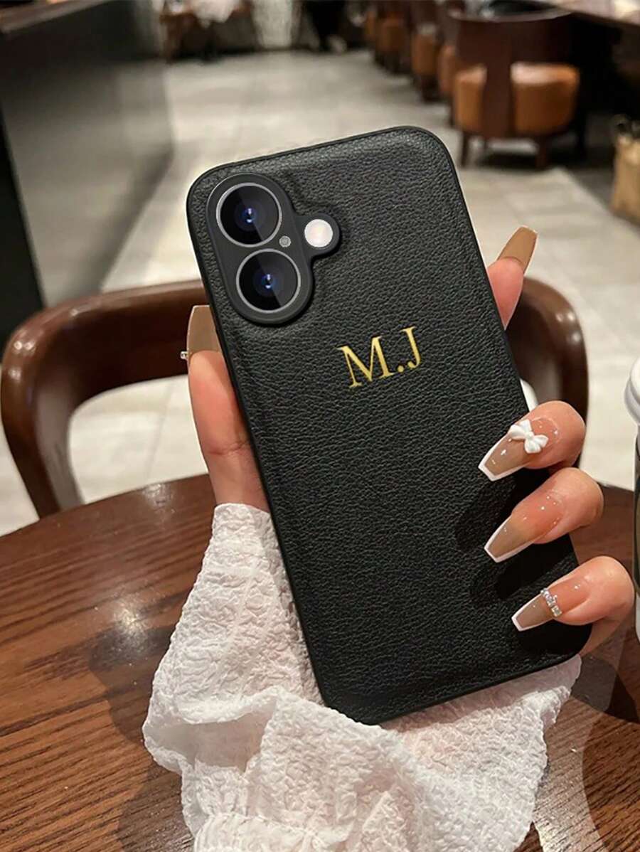 Ốp lưng điện thoại cá nhân hóa tùy chỉnh tương thích với iPhone 16 Pro Max 16 Plus/15ProMax/14ProMax/13ProMax/12ProMax/11ProMax Ốp lưng da chống sốc sang trọng của Hàn Quốc, khắc tên viết tắt 3D DIY, chữ vàng, công nghệ dập nóng, quà tặng lễ hội cho các cặp đôi, bạn bè, gia đình và chính bạn