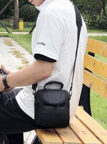 经典时尚新款尼康 D40 单反相机包休闲简约百搭纯色优质质感轻巧便携数码摄影包精致可调节肩带单肩斜挎包。 - 黑色 - 查看 2