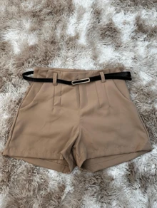 Women's Tailored Shorts With Belt, Zipper And Pockets - Màu be - Xem 1