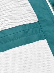 MADHERO Men Windbreaker Jacket Lightweight 90s Retro Style Breakers - Green - View 9