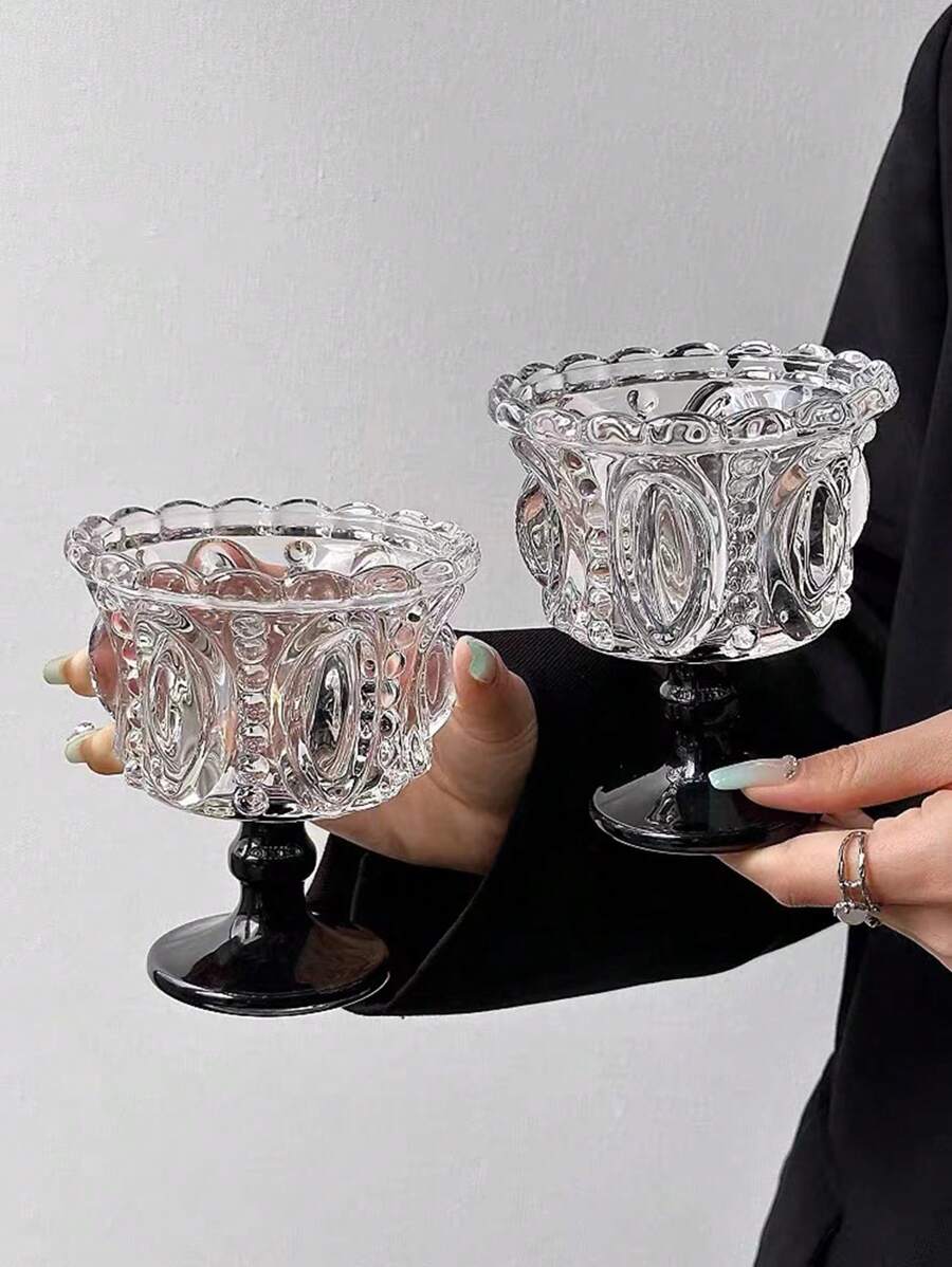 1个复古黑色宫廷风格浮雕玻璃高脚杯，简约透明，高端品质，适用于客厅、咖啡厅、派对等场合。 - 黑白 - 查看 1