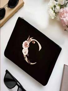 Bolsa de cosméticos con diseño de iniciales y patrón de corazones con letra, organizador de artículos de tocador, bolsa para fiesta de bodas, bolsa con cremallera para maquillaje, bolsa portátil de transporte, estuche para lápices, bolso de embrague, bolsa de maquillaje para dama de honor, organizador de cosméticos, regalos para el Día de San Valentín. Muy conveniente de usar durante los viajes, haciendo el viaje talla grande fácil. Buen regalo para amigos y familiares.