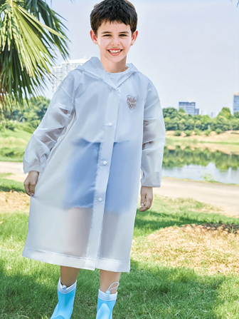 מעיל גשם רב פעמי לילדים אחד, מתאים לבנים ולבנות בגילאי 8-14. עשוי מחומר EVA עמיד למים עם קפוצ'ון, עיצוב ארוך שרוולים ורפוי, נוח לנשיאת ילקוטים במהלך ימי הלימודים.