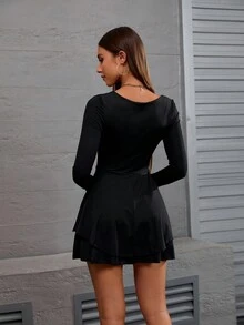 Vestido de manga larga extendida para damas, de estilo elegante y ajustado, con cuello cuadrado con volantes, doble capa y plisado. Nueva de caliente en Europa y América en 2024.