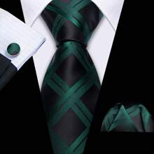 Set de 3 corbatas de hombre con pañuelo a juego en colores sólidos dorado, verde y rojo, así como estampados florales y de rayas, para negocios - Multicolor - Ver 6