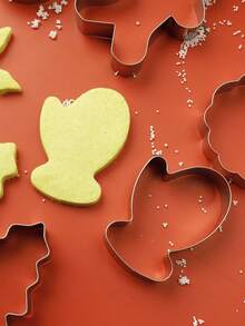 9pcs Stainless Steel 430 Christmas Cookie Cutters Set - Christmas Tree, Reindeer, Bell, Cake Molds, Gingerbread Man, Snowflake, Baking Tools For Holiday Gathering DIY Cookies - Multicolor - View 6