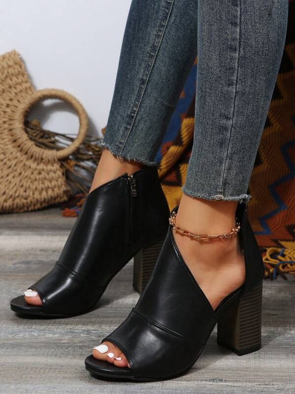 2024 Spring And Autumn New Fashion All Round Toe Peep Toe Side Empty Thick Heel Non-Slip European And American Ankle Boots