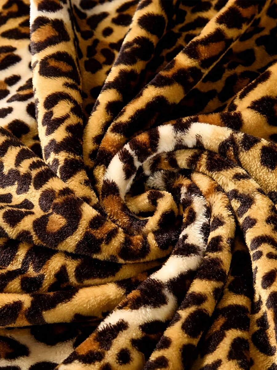 1PC UltraSoft Leopard Print Flannel Throw Blanket Lightweight