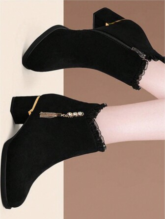 Women Suede Round Toe Low Heel Thermal Lined Ankle Boots ,Match With Black Dress , Fall Winter 2024 New