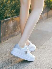 Men Women Solid Color Comfortable Non-Slip Casual Shoes Couple Sneakers New ArrivalsWomen Teen Girls Thick Sole Casual Skate Shoes Comfortable Lightweight Street Style/Women's Stylish Comfortable Fashion Casual Flat Shoes In White Color, Versatile Style - 銀色 - 查看 5