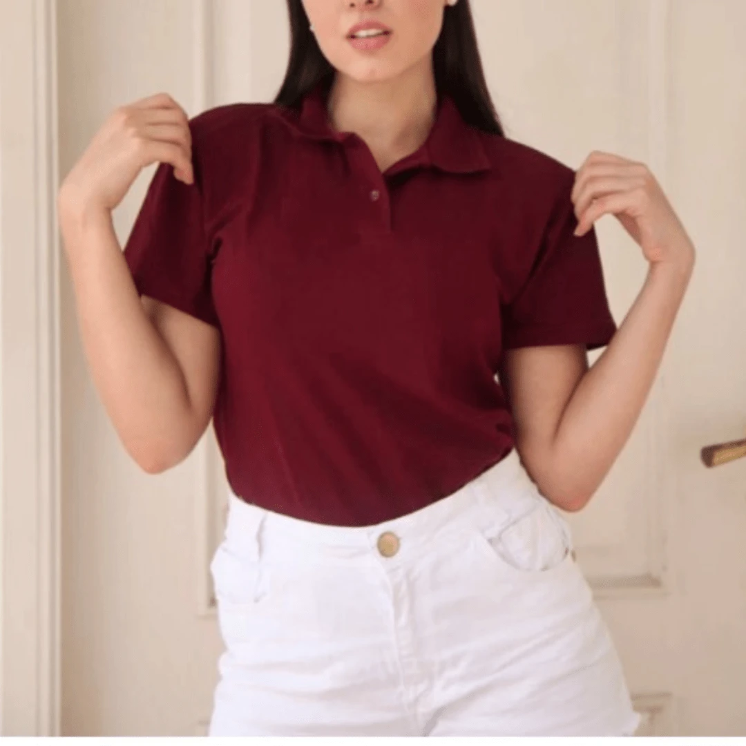 Baby look gola polo feminina confortável - Vinho - Visão 1