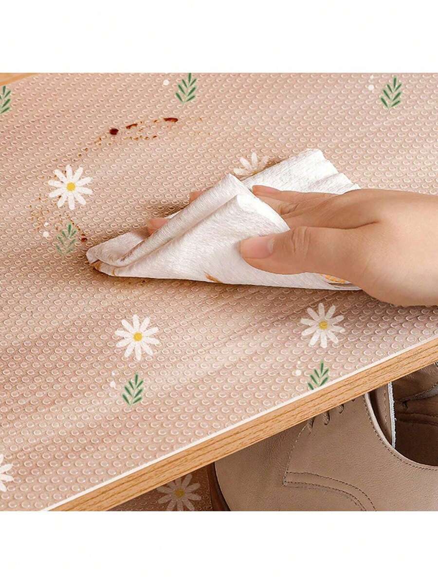 1 Roll Chrysanthemum Leaf Shelf Liner For Kitchen NonStick