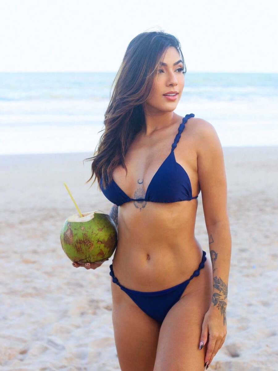 Triangle Bikini With Removable Pads And Lined Beads - Style And Comfort In The Right Measure - 藏蓝色 - 查看 1