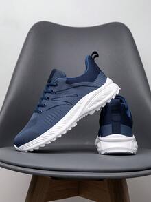 男士时尚透气针织条纹前系带运动鞋，户外日常厚底防滑减震跑步鞋 - 藍色 - 查看 3