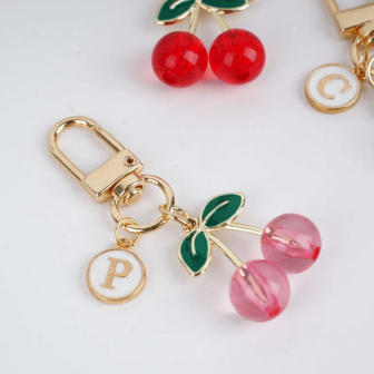 个性化樱桃钥匙扣礼物送给女孩