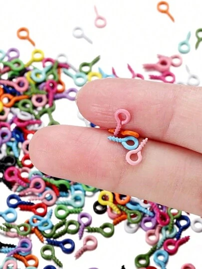 100/200/300/500 件彩色金属羊眼钉、羊角钉螺丝、吊坠扣用螺丝眼钉、DIY 手工珠宝制作材料、各种手工 DIY 珠宝配件小型企业用品、用于珠宝制作配件的彩色时尚螺纹眼钉、用于 DIY 手工和串珠的金属珠宝配件、用于珠宝制作 DIY 手工材料的迷你金属眼螺丝（颜色随机）