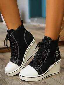 Women's Autumn New Love Embroidered High-Top Lace-Up Canvas Casual Shoes, Platform Thick Sole Fashionable Sneakers - Black - View 4