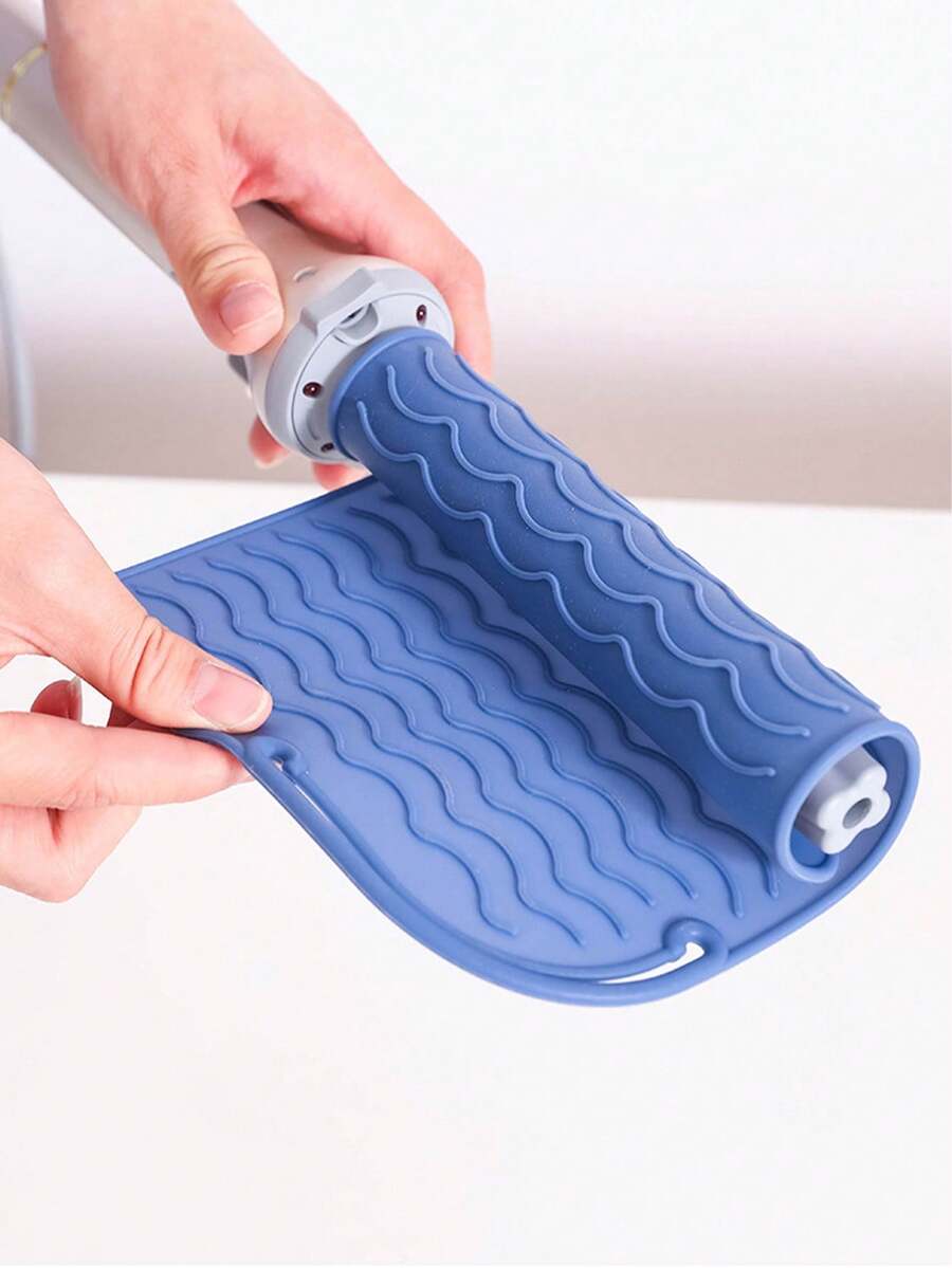 工具垫，通用尺寸直发器和卷发器耐热垫，用于存储和旅行，热造型工具垫，耐热硅胶发型垫存储隔热垫，用于直发器、平板熨斗和卷发器，使用这款防滑硅胶隔热垫保护您的发型设计工具，适用于餐厅酒店商业 - 彩色 - 查看 1