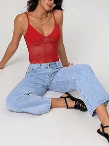 Camiseta de tirantes de mujer de unicolor, minimalista, de malla de red con escote en V para uso diario - Rojo - Ver 3