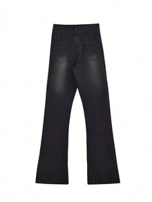 休闲百搭的水洗喇叭裤，适合秋季日常穿着