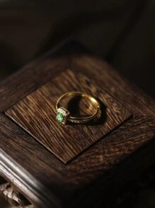 1 chiếc nhẫn bạc Sterling 925 mạ vàng 18K, khảm Cubic Zirconia và ngọc lục bảo giả, nhẫn vuông màu xanh lá cây phong cách hoàng gia cổ điển sang trọng, thích hợp cho phụ nữ đeo ngoài trời, đi nghỉ hoặc mua sắm - màu xanh lá - Xem 7