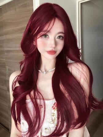 alicegarden 1 件合成耐热长自然波浪红色假发，带刘海，长 28 英寸，由纤维制成，适合日常使用，自然逼真的假发。