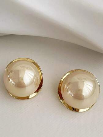 1pair Fashionable Half-Circle Pearl Simple & Elegant Delicate Luxury Niche Design Vintage Lady Style Pearl Minimalist Earrings