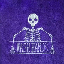 1pc, 35x75cm Halloween Day Of The Dead Skull Hand Towel Bath Towel Embroidery Skeleton Wash Hands Pattern Soft Highly Absorbent Decorative Towel Day Of The Dead, Perfect For Bathroom Kitchen Decor Gift