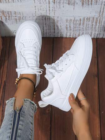 Women's Plus Size Casual Sneakers, White Fashion Platform Lace-Up Vulcanized Shoes, Non-Slip, Breathable, Suitable For School And Daily Wear