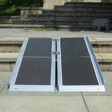 5FT/ 152cm Folding Aluminium Wheelchair Ramp Portable Mobility Scooter Home/ Car Threshold - 152*72*5cm - View 6
