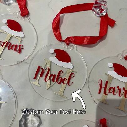 Decorazioni natalizie in acrilico personalizzate, addobbi pendenti a forma di cappello da Babbo Natale per albero di Natale o auto, regalo per amici e famiglia, multifunzionale, regolabile, impermeabile, anti-muffa, ornamentale, raffinato, adorabile, di alta qualità, moderno, colorato, personalizzato, unico, regali ideali per lui, regali ideali per lei, fidanzato, fidanzata, papà, mamma, famiglia, amici, figlio, figlia, studenti, ufficio, sala da tè, scuola, casa