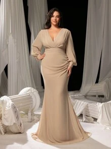 Faeriesty Curve Empowering Plus-Size V-Neck Evening Gown With Lantern Sleeves & Sculpted Mermaid Hem – Timeless Floor-Length Formal Dress For Weddings, Black-Tie Galas, Award Ceremonies, Opera Nights, And High-Profile Charity Events - Champagne - View 2