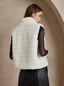 ZIAI 拉链无袖蓬松背心，短款