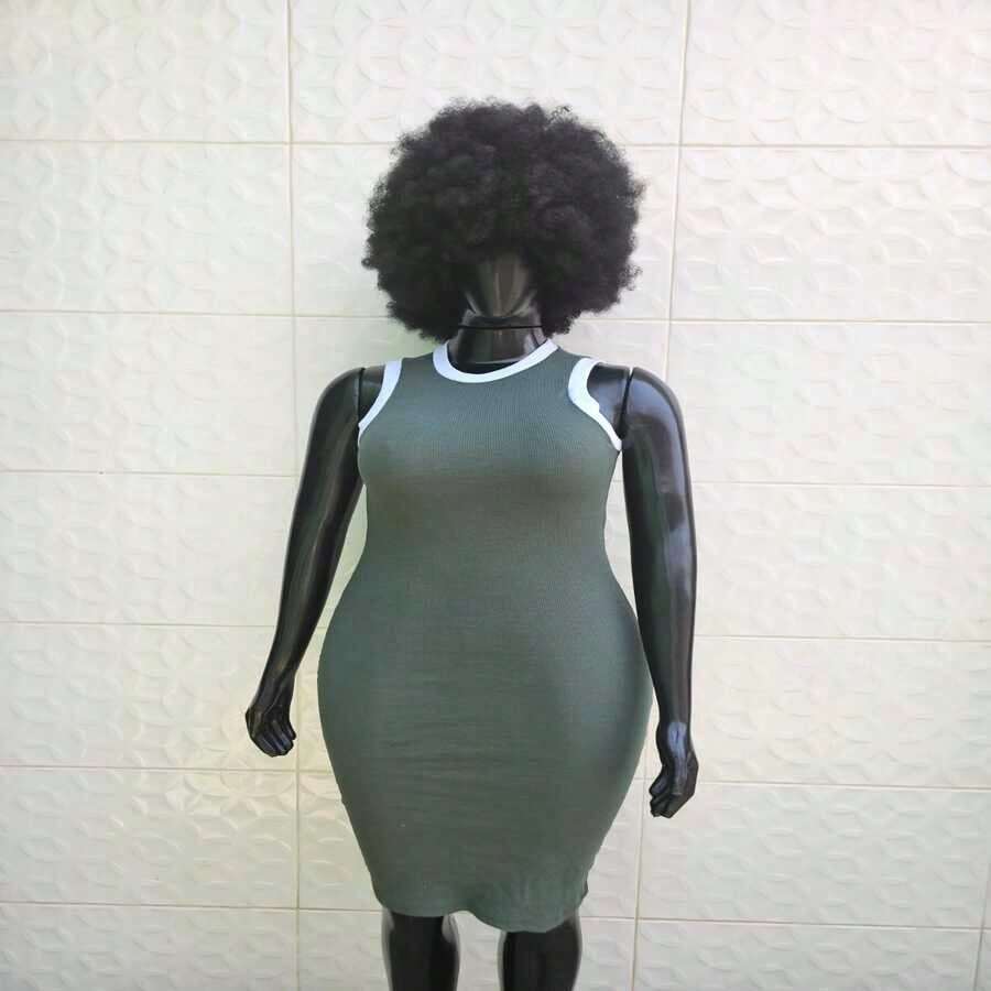 Bicolor Ribana Dress, The Perfect Choice For Those Looking For Elegance And Sophistication On Any Occasion! - 軍綠色 - 查看 1