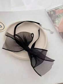 A Pure And Elegant Lace Bow With A Small Bell Necklace, A Choker Girl's Girlish Necklace, A Versatile Collarbone Chain Necklace - Black - View 5