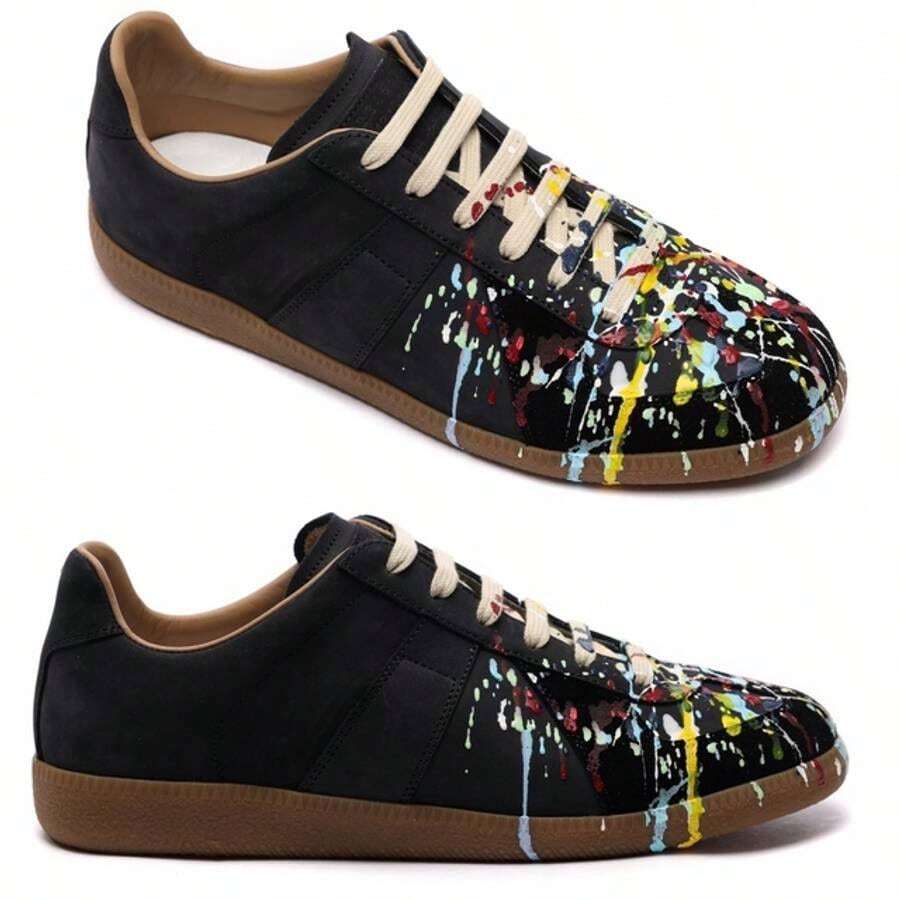 Maison Margiela Men's Replica German Army Paint Low Top Sneakers Black - 黑色 - 查看 1