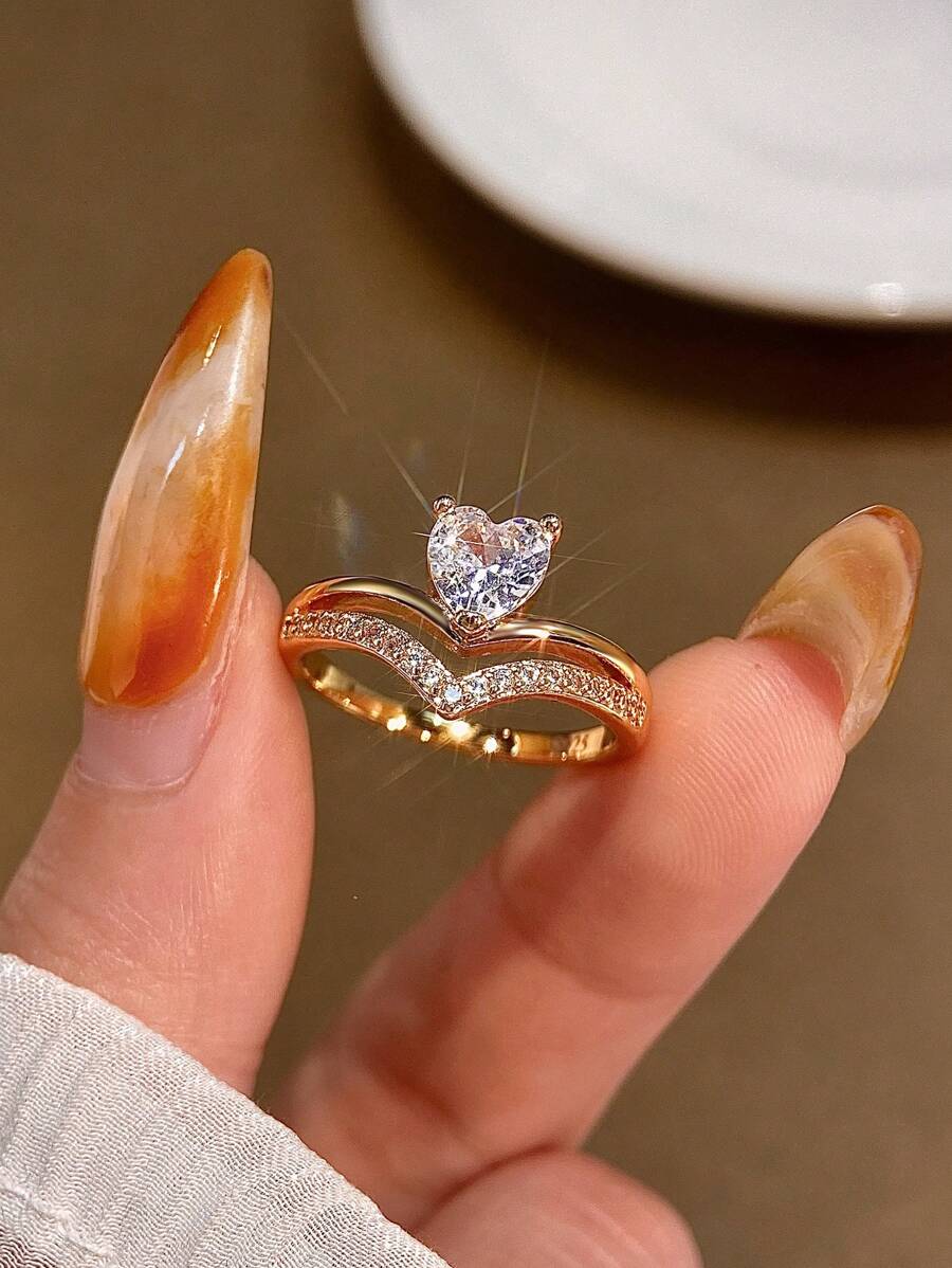 1枚925纯银优雅立方氧化锆V形心形戒指，精致珠宝，女士礼物，适合派对、生日、日常佩戴、情人节等场合。 - 戒指 - 查看 1