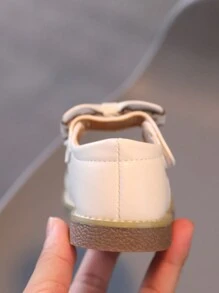 1 双女童蝴蝶结和塔形刺绣设计 PU 软皮公主婴儿鞋，轻质防滑鞋底，适合春、夏、秋、冬季的幼儿女童鞋 - 米色 - 查看 5